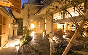松井本館